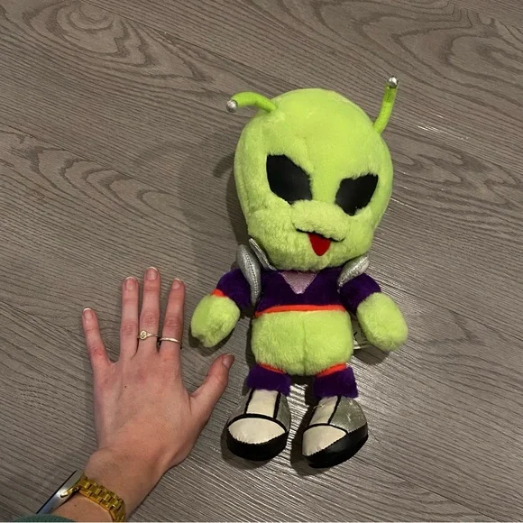 Vintage Great American Toy Co. Neon Green Alien UFO Bright Plush Stuffed Animal - Picture 13 of 14